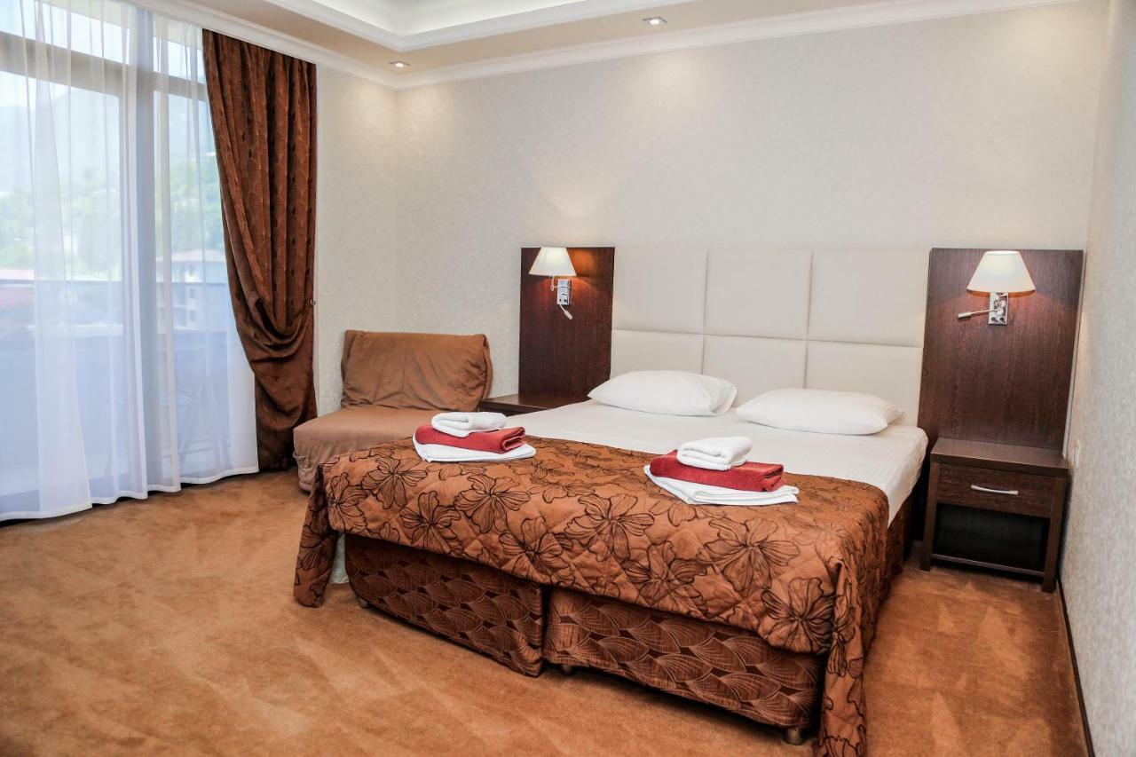 Grand Hotel Gagra Exteriör bild