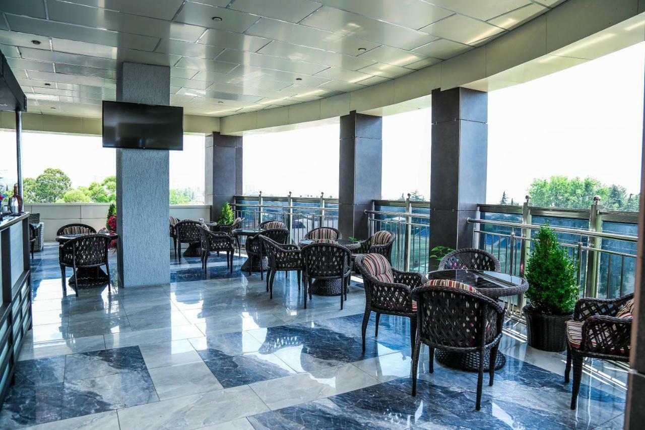 Grand Hotel Gagra Exteriör bild