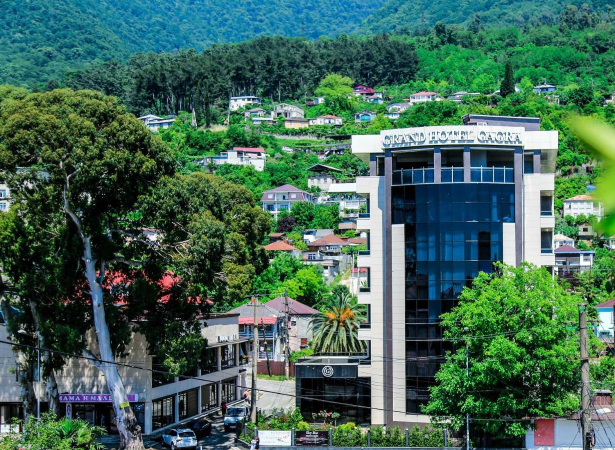 Grand Hotel Gagra Exteriör bild
