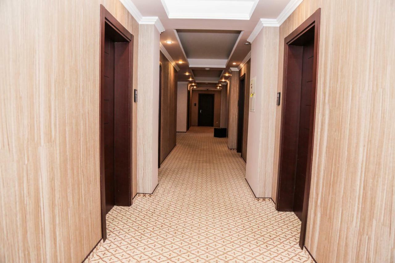 Grand Hotel Gagra Exteriör bild